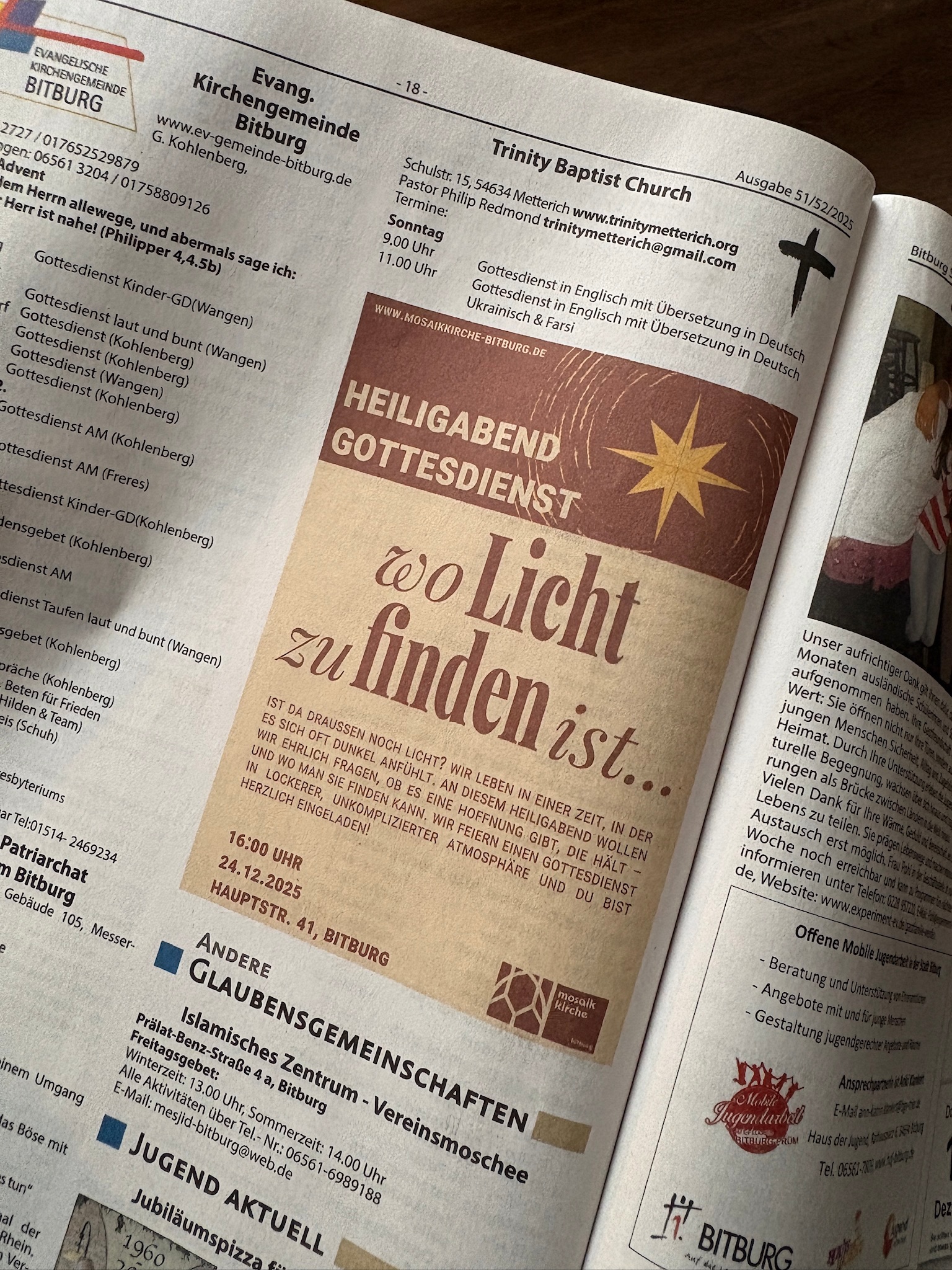 Unsere Einladung zum Heiligabend-Gottesdienst in den Bitburger Rathausnachrichten. Unsere Einladung zum Heiligabend-Gottesdienst in den Bitburger Rathausnachrichten.